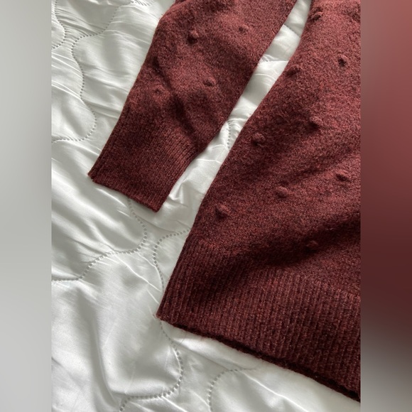 Maroon sweater with bobble detail - Picture 3 of 4